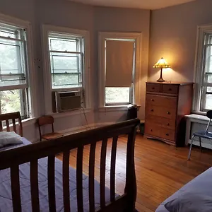 Sid's Victorian Oasis , New York USA