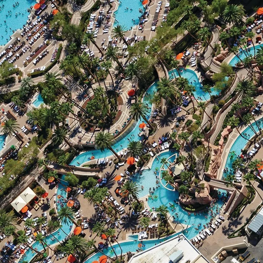 **** Rezort Hotel Mgm Grand Las Vegas USA